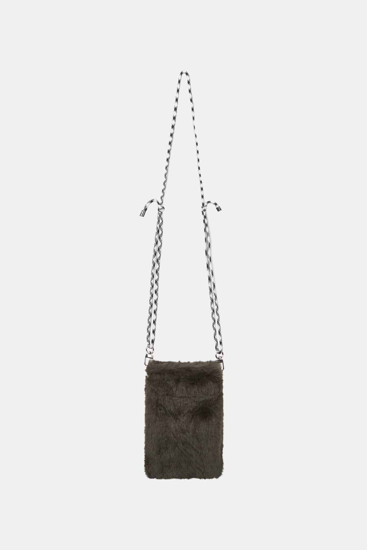 Bag tabac | Bildmaterial bereitgestellt von SHOES.PLEASE.