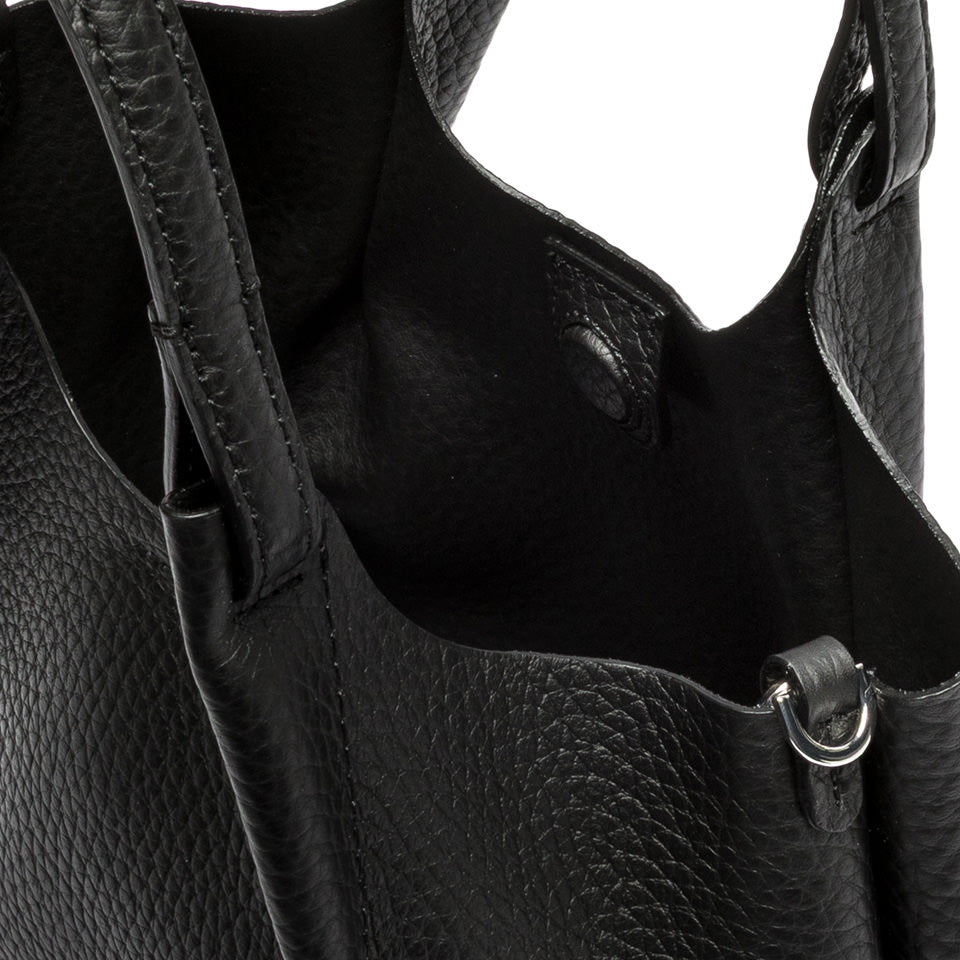 Dua nero BS 9719 | Bildmaterial bereitgestellt von SHOES.PLEASE.