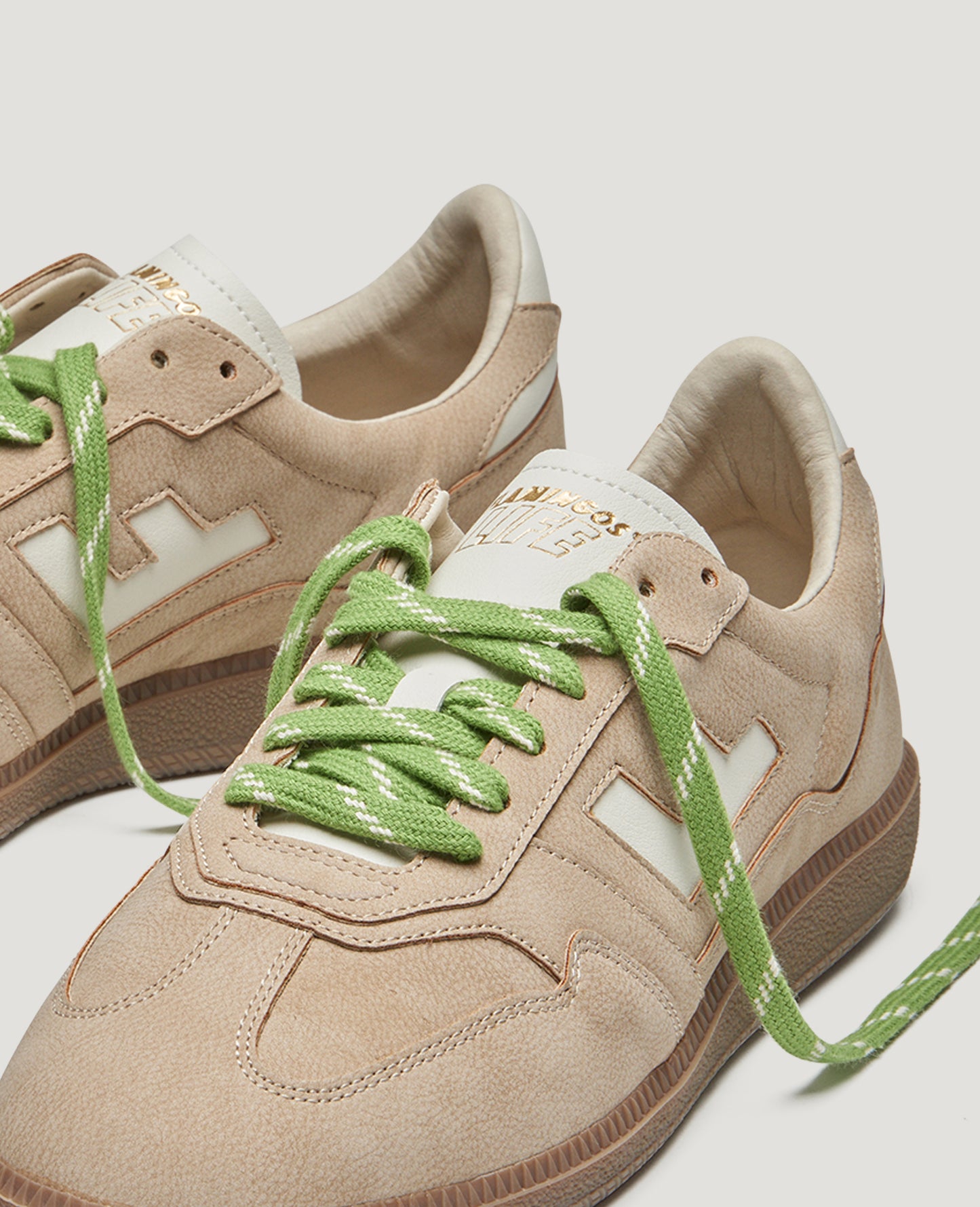 Burela Slim nobuck stone | Bildmaterial bereitgestellt von SHOES.PLEASE.