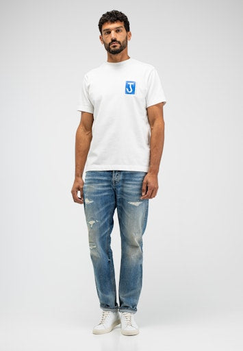 Army Cyan Loose Tee titan white | Bildmaterial bereitgestellt von SHOES.PLEASE.