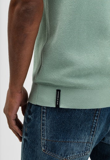 Ripley Knit Polo inari green | Bildmaterial bereitgestellt von SHOES.PLEASE.