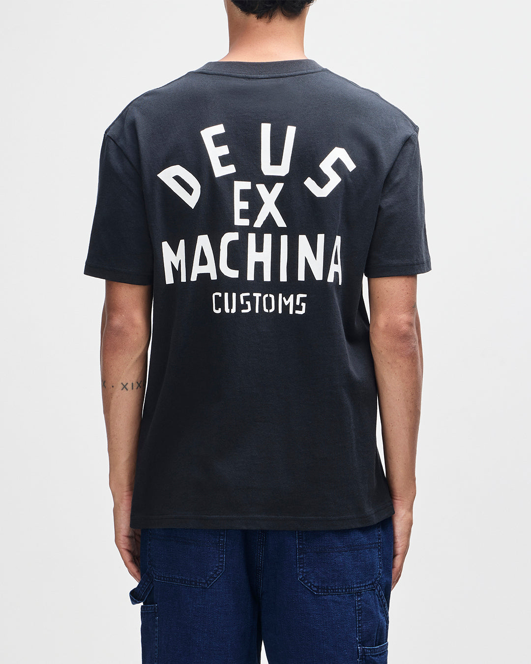 Pisstin Tee black | Bildmaterial bereitgestellt von SHOES.PLEASE.