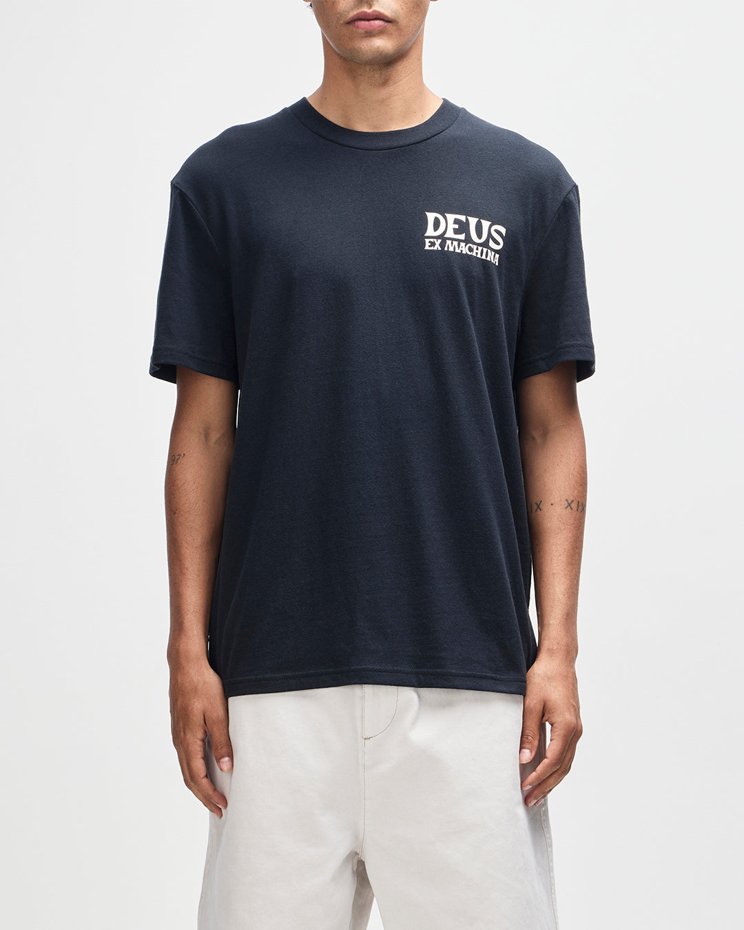 Chinook Tee black | Bildmaterial bereitgestellt von SHOES.PLEASE.
