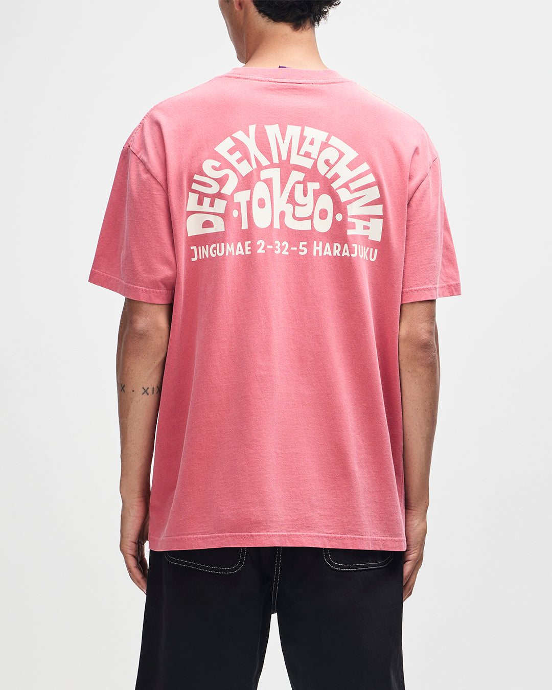 Tokyo Address Tee melon red | Bildmaterial bereitgestellt von SHOES.PLEASE.