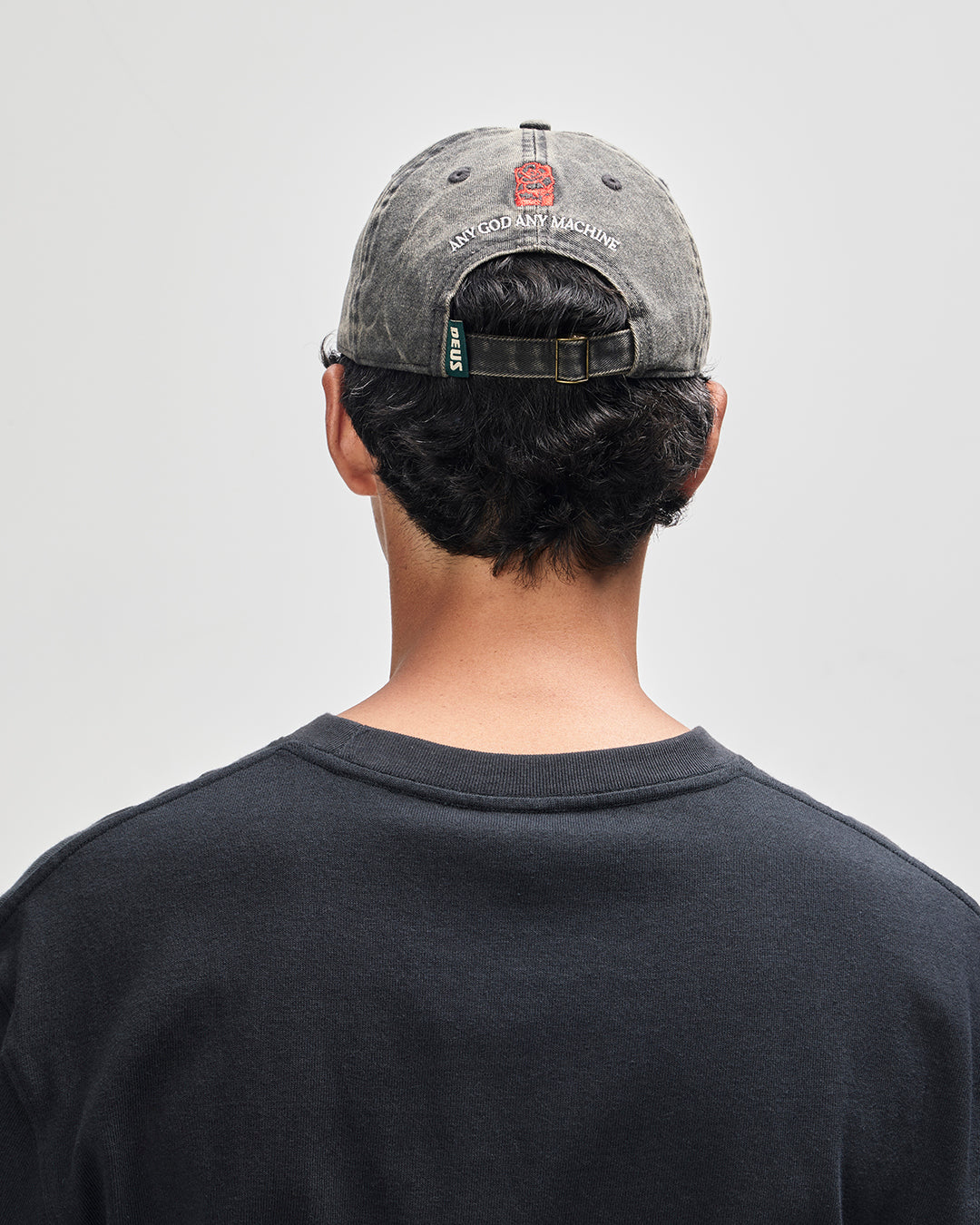 Decorative Cap anthracite | Bildmaterial bereitgestellt von SHOES.PLEASE.