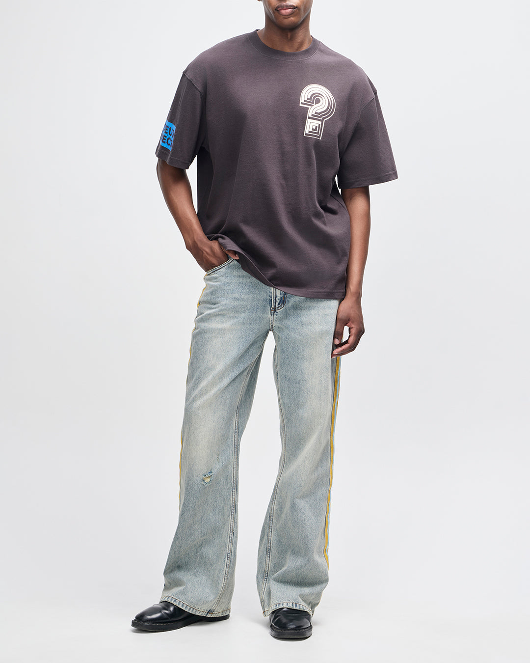 Working Towards Tee anthracite | Bildmaterial bereitgestellt von SHOES.PLEASE.