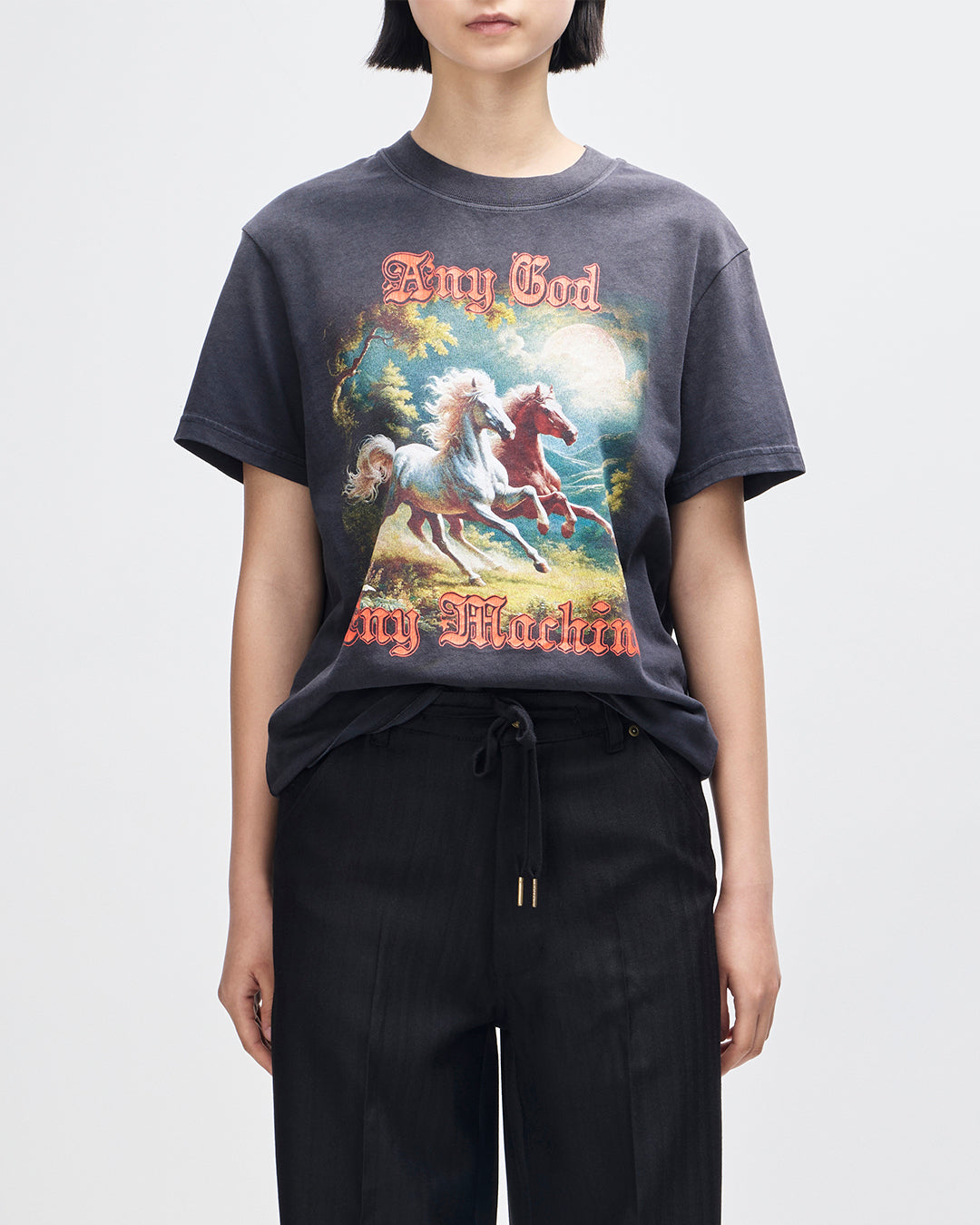 Horseplay Tee black beauty | Bildmaterial bereitgestellt von SHOES.PLEASE.