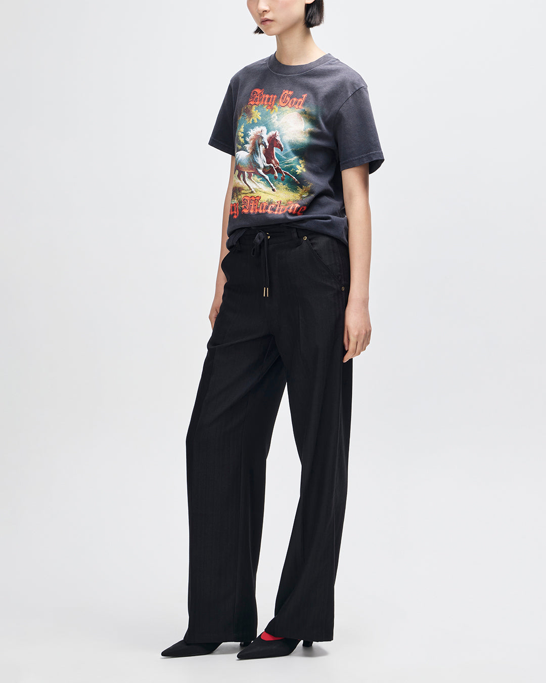 Horseplay Tee black beauty | Bildmaterial bereitgestellt von SHOES.PLEASE.