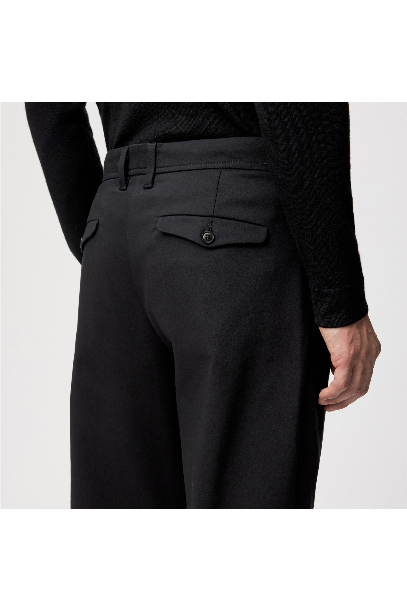 DEVYN 40670-122105-1000 black | Bildmaterial bereitgestellt von SHOES.PLEASE.