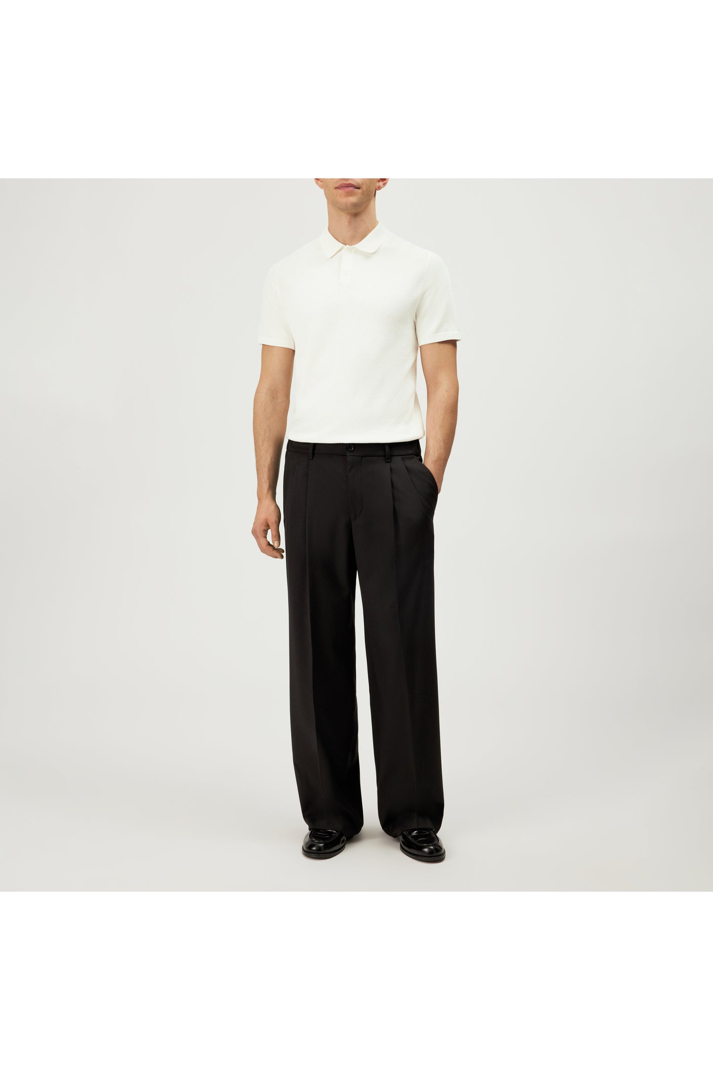 TRITON 48538-420187-1930 off white | Bildmaterial bereitgestellt von SHOES.PLEASE.
