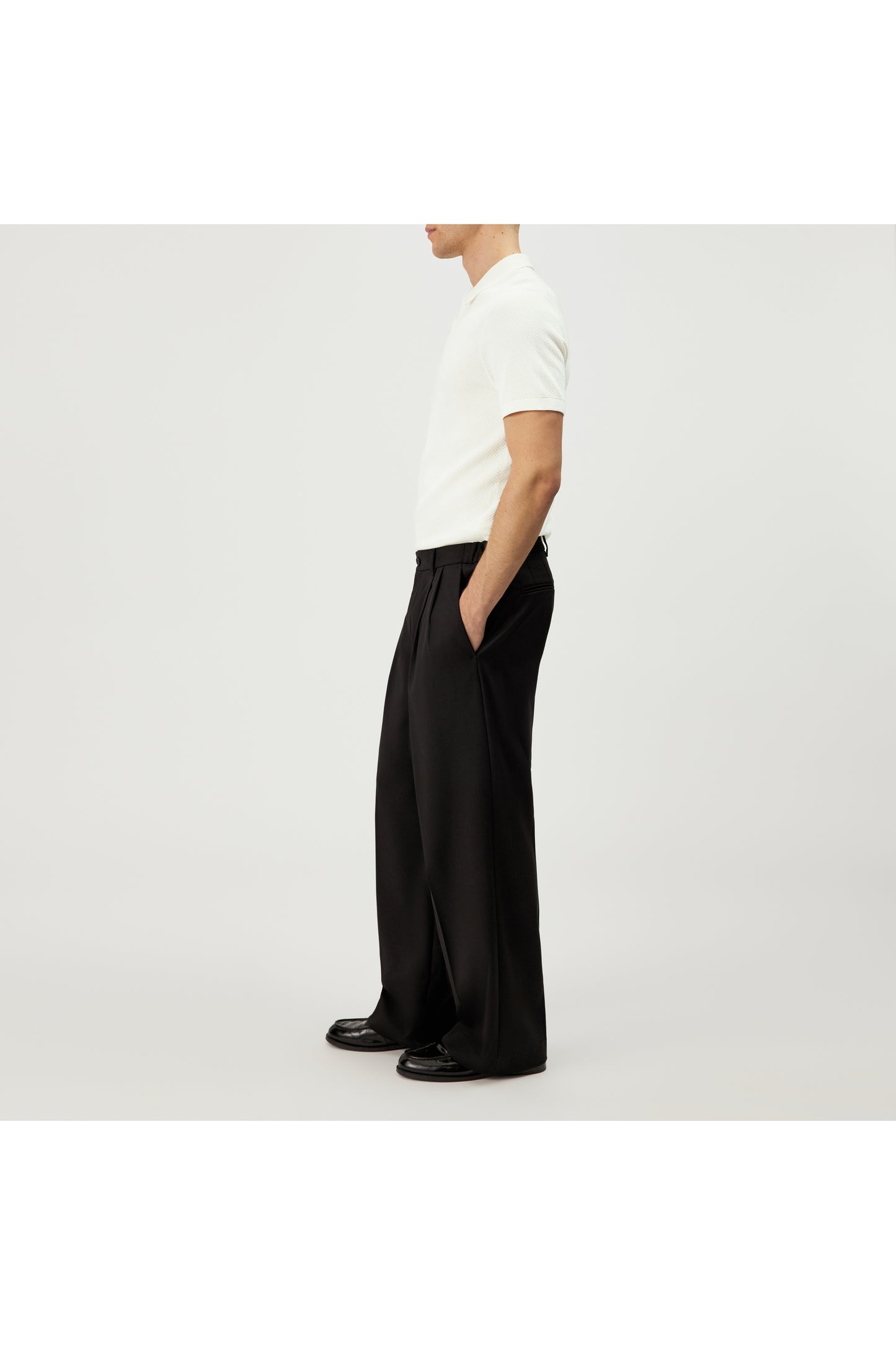 TRITON 48538-420187-1930 off white | Bildmaterial bereitgestellt von SHOES.PLEASE.