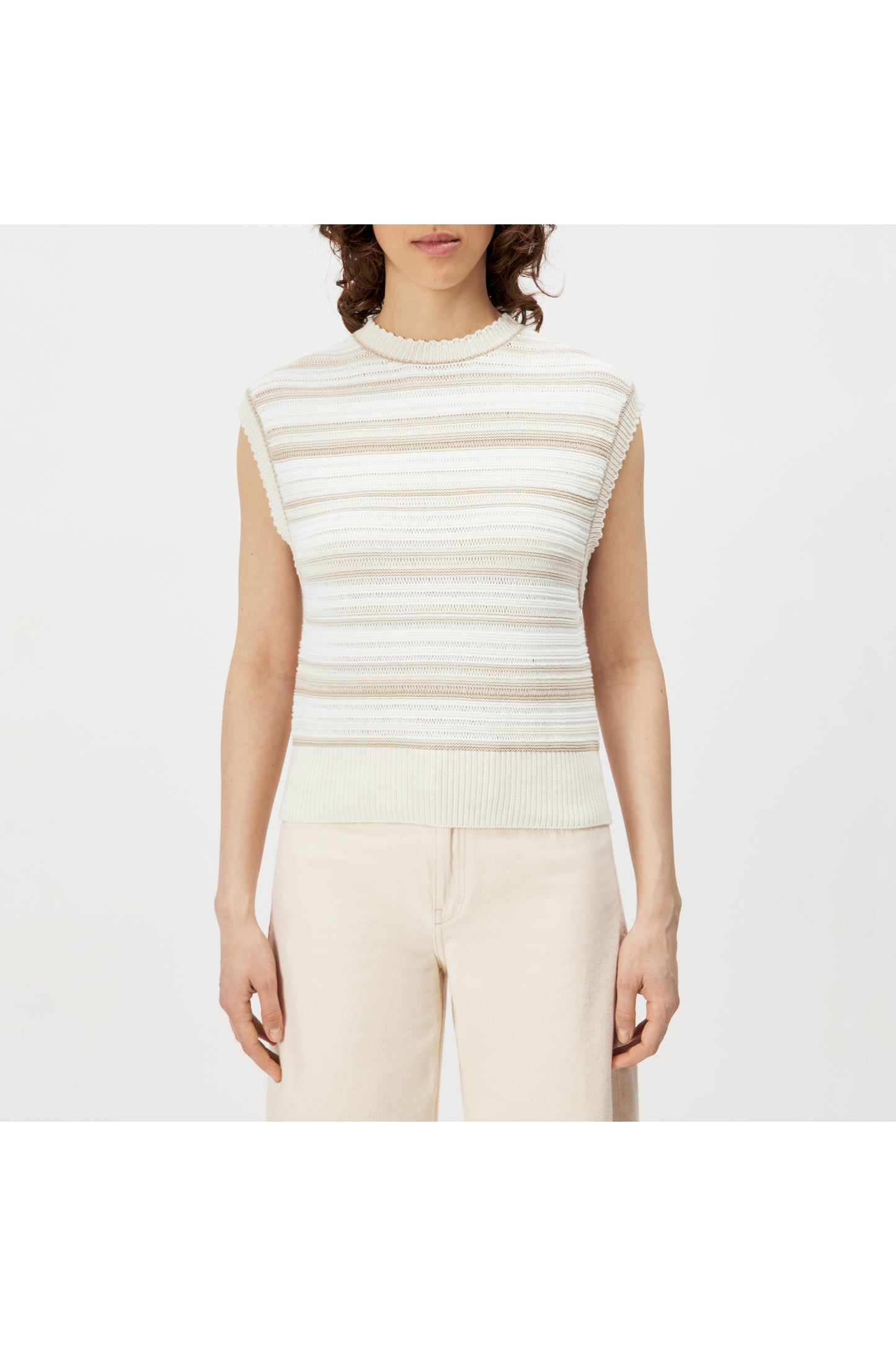 OFELY 88417-424060-1724 beige | Bildmaterial bereitgestellt von SHOES.PLEASE.