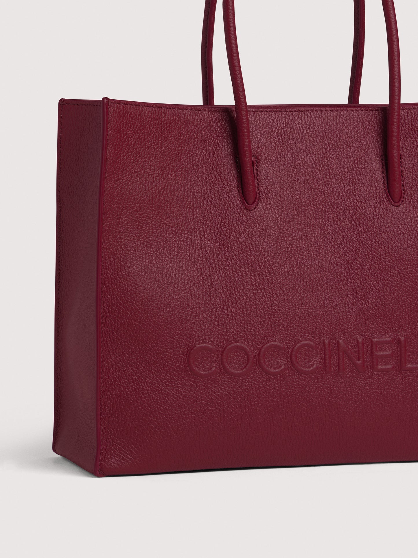 Myrtha Maxi Log Handbag ribes | Bildmaterial bereitgestellt von SHOES.PLEASE.