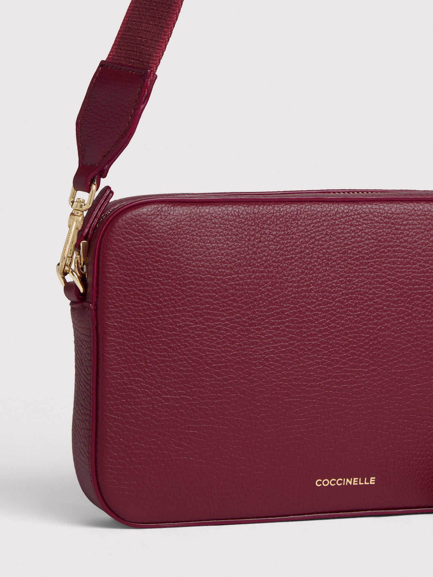 Tebe Mini Bag E5MN5520101 ribes | Bildmaterial bereitgestellt von SHOES.PLEASE.