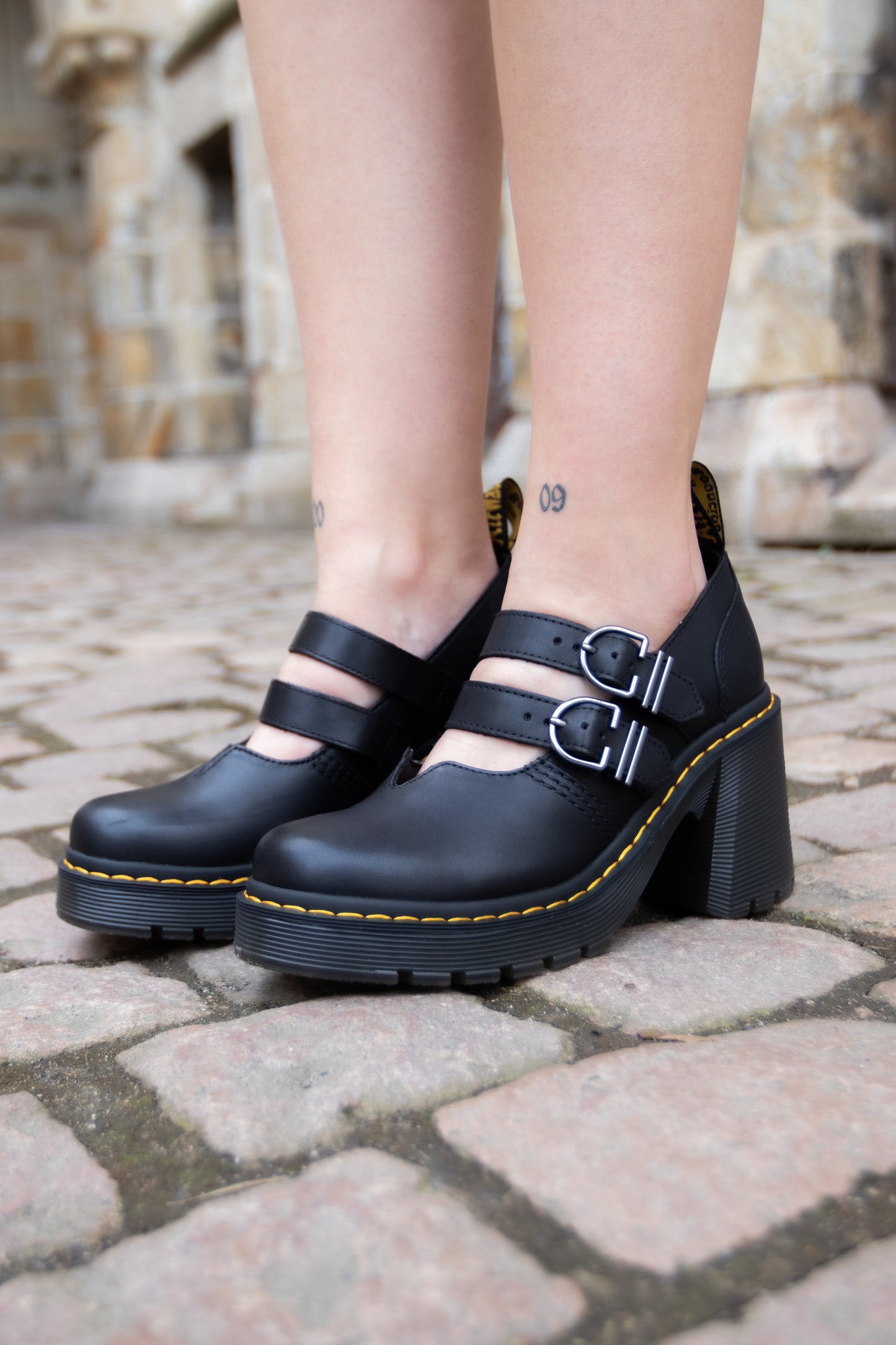 Eviee Sendal black | Bildmaterial bereitgestellt von SHOES.PLEASE.