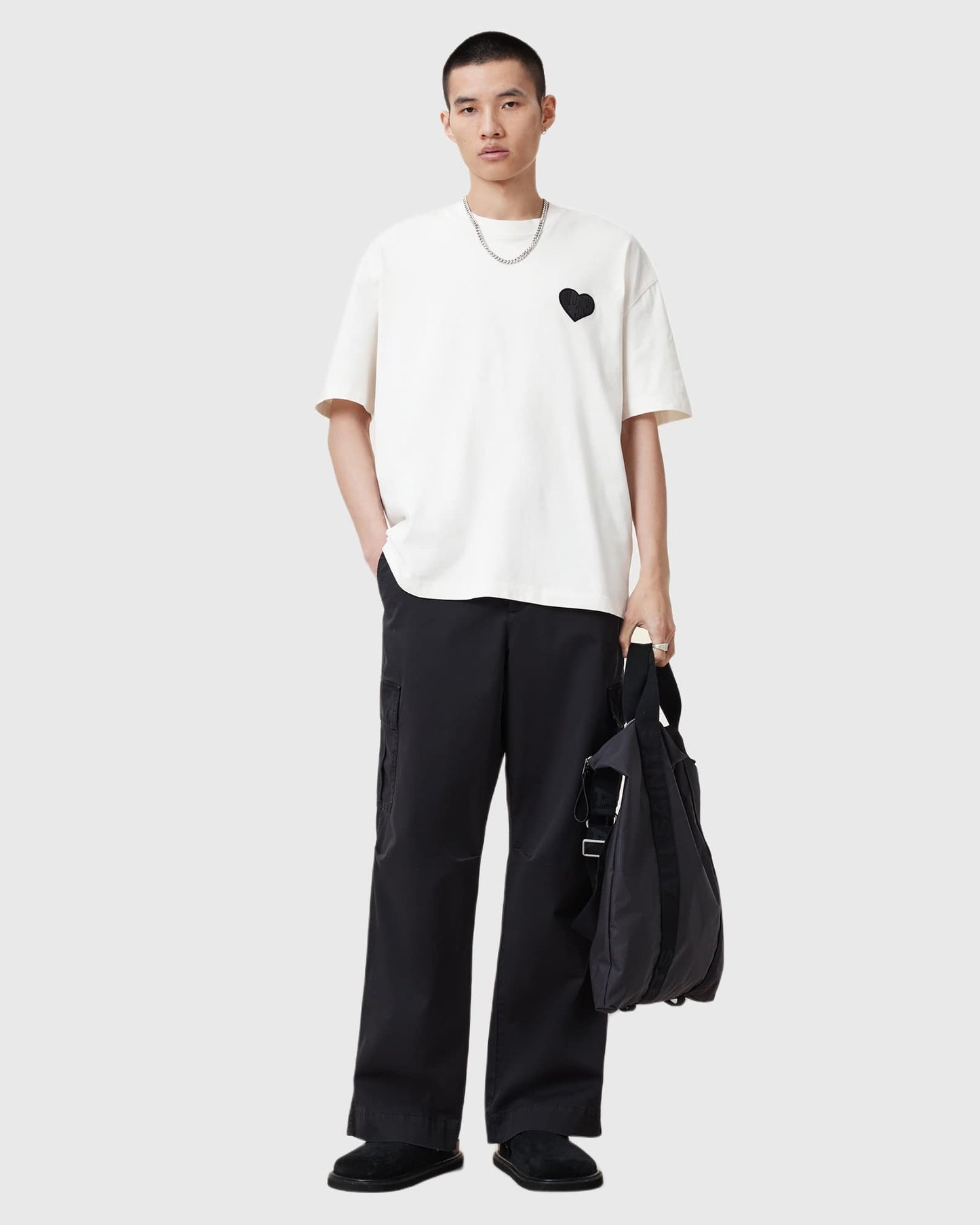 LOVER SS CREW ashen white | Bildmaterial bereitgestellt von SHOES.PLEASE.