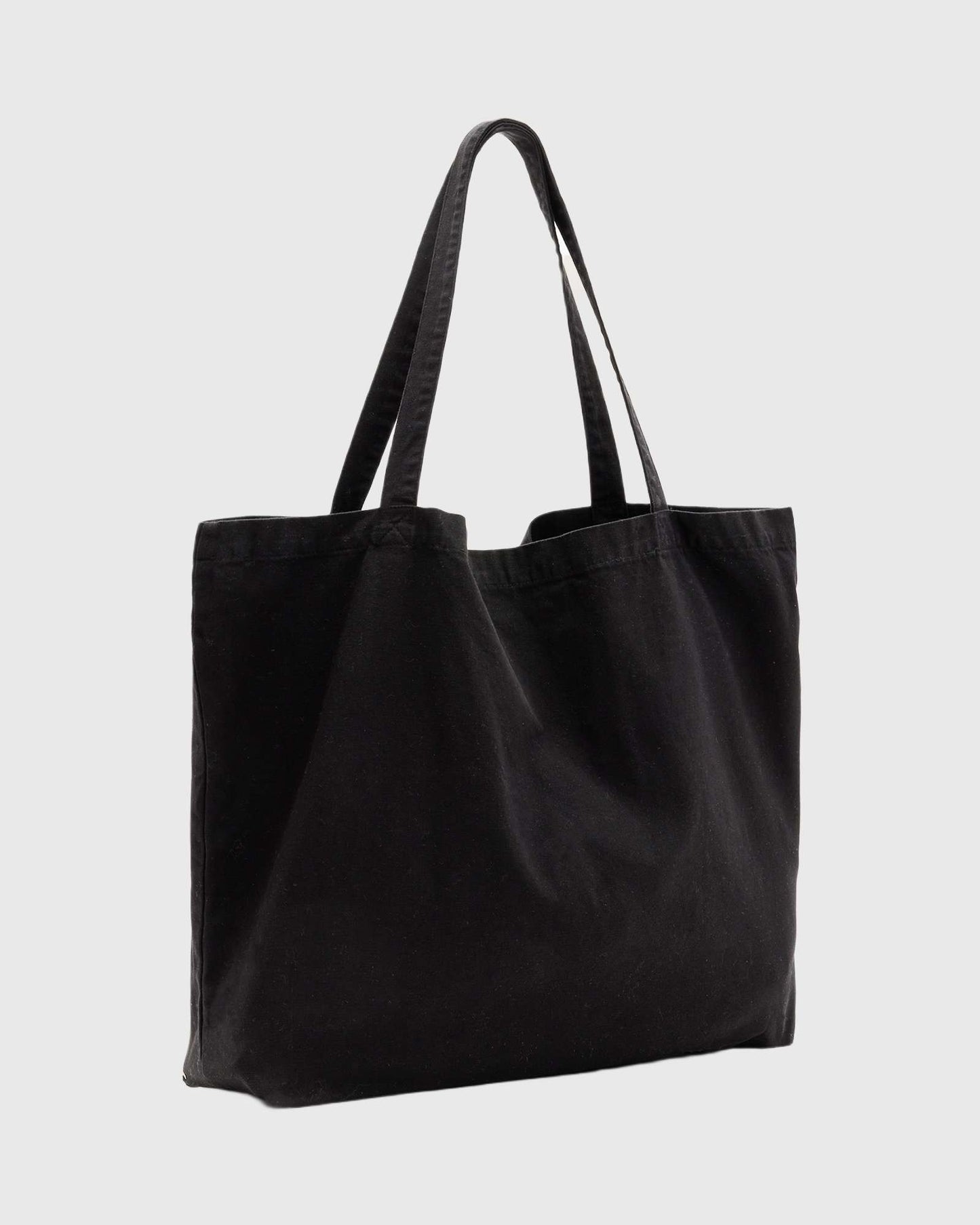 Underground Tote black/chalk | Bildmaterial bereitgestellt von SHOES.PLEASE.