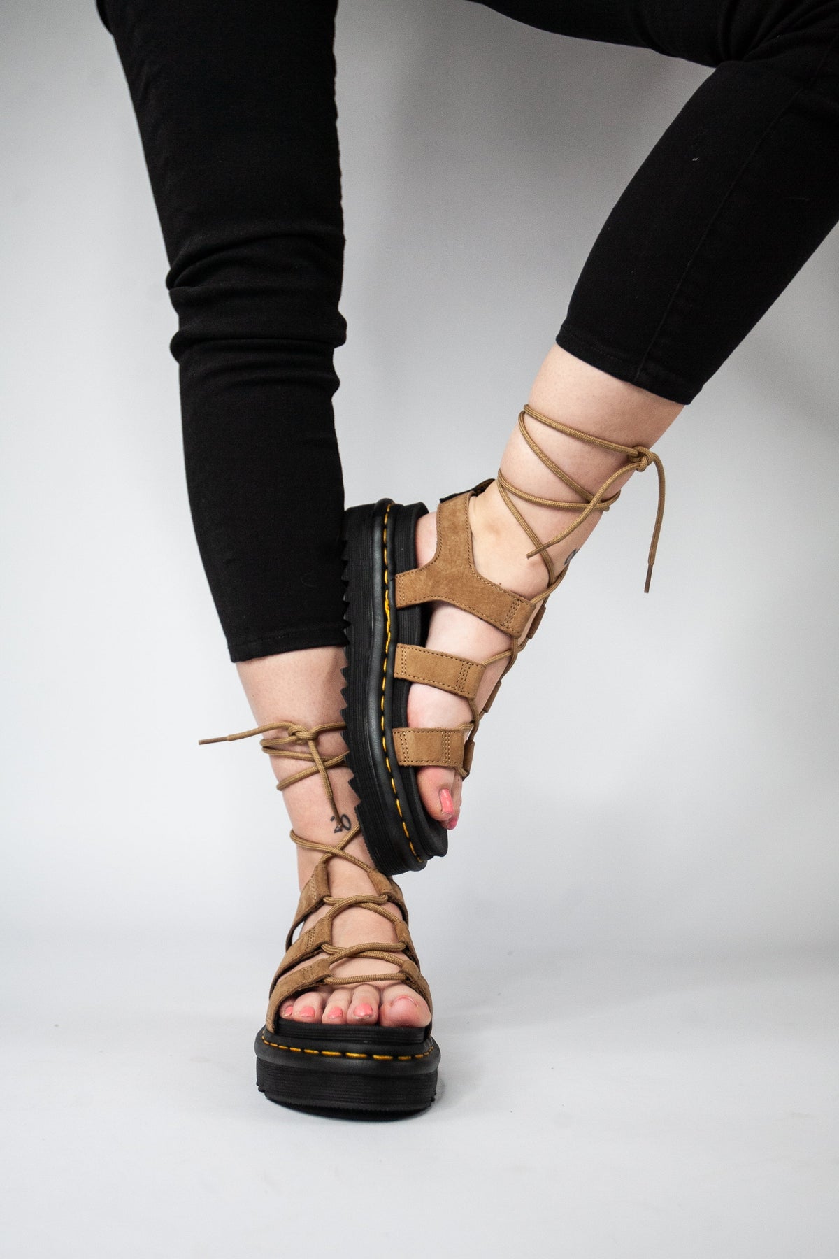 Nartilla Tumbled Nubuck savannah tan | Bildmaterial bereitgestellt von SHOES.PLEASE.