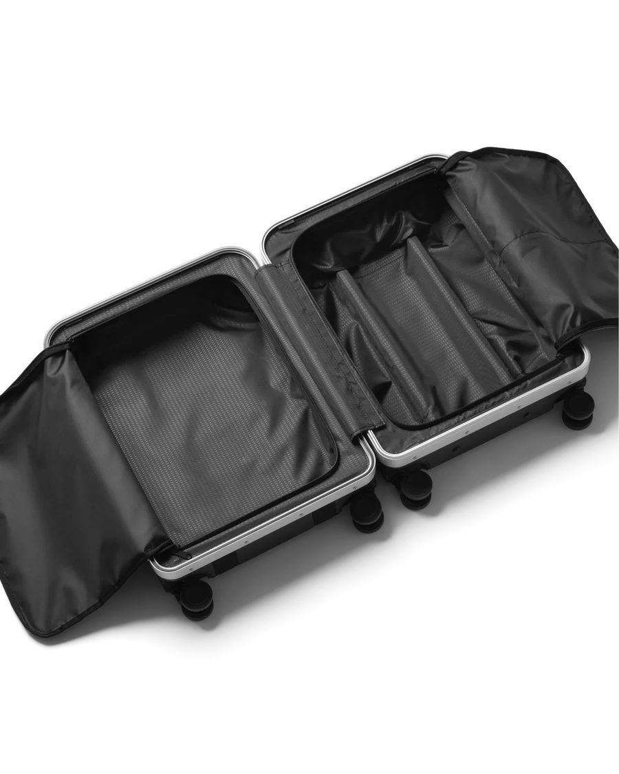 Ramverk Pro Carry-on silver | Bildmaterial bereitgestellt von SHOES.PLEASE.