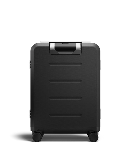 Ramverk Pro Carry-on silver