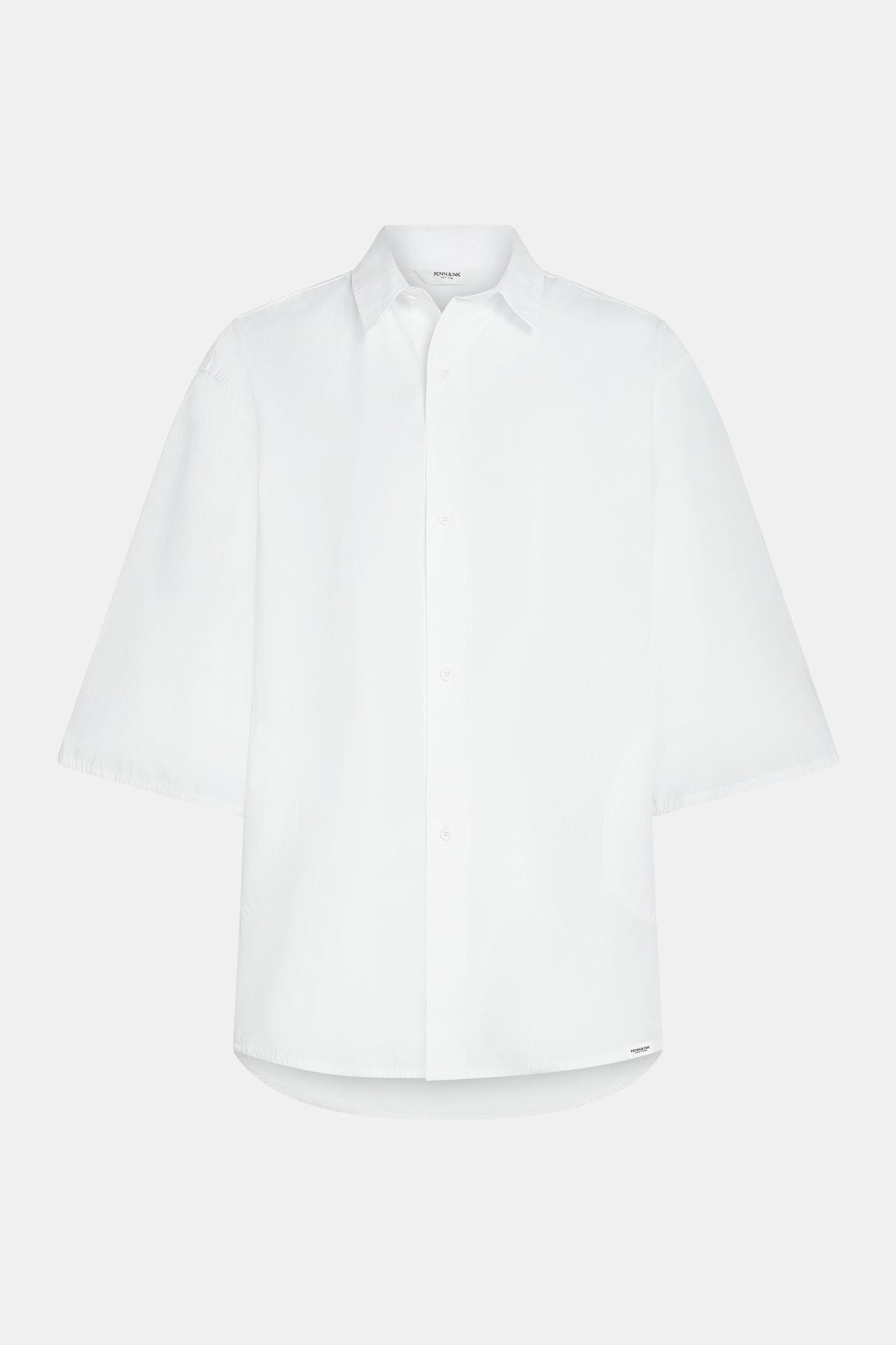 Blouse white | Bildmaterial bereitgestellt von SHOES.PLEASE.