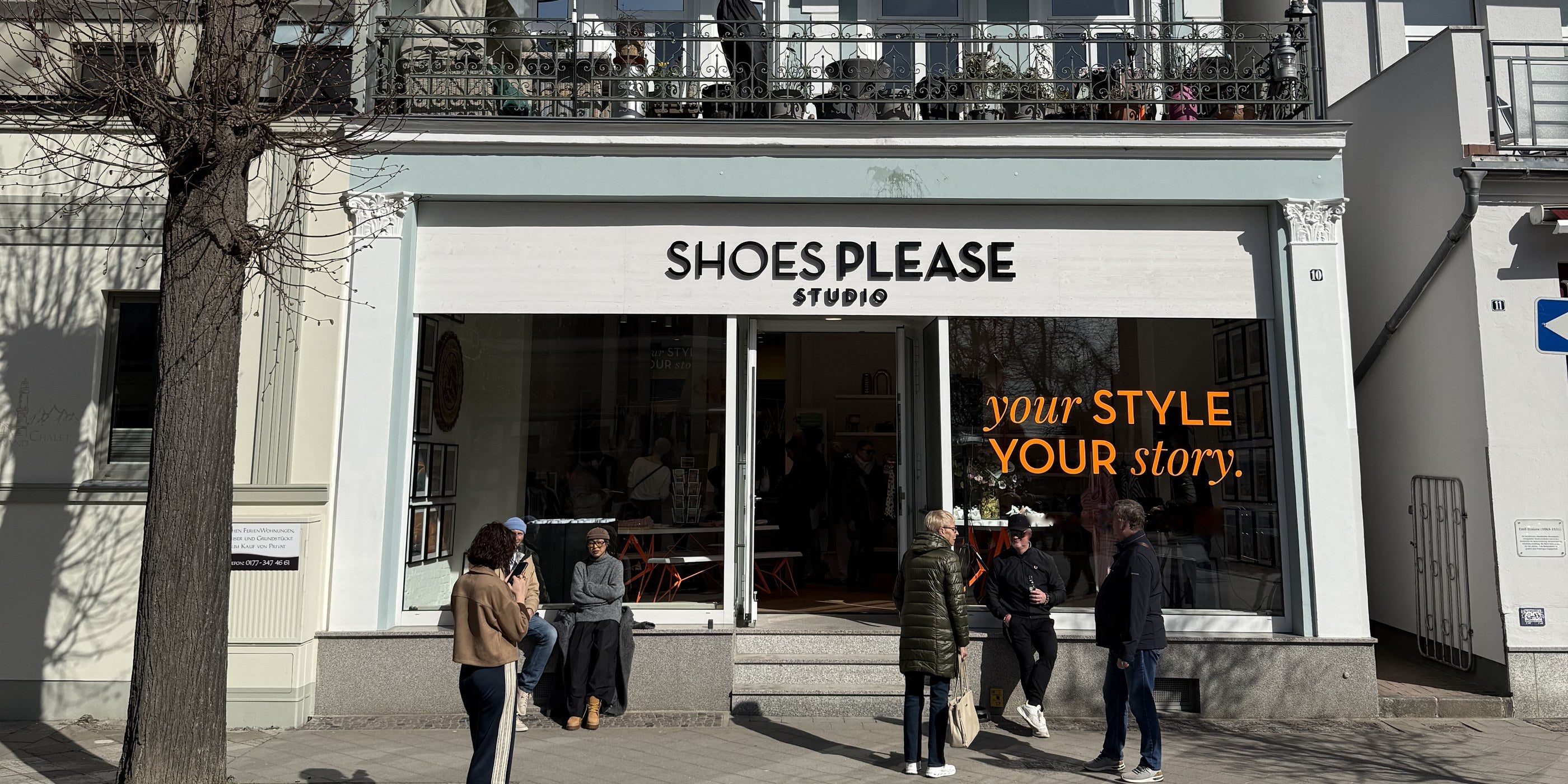 Bildmaterial bereitgestellt von SHOES.PLEASE.