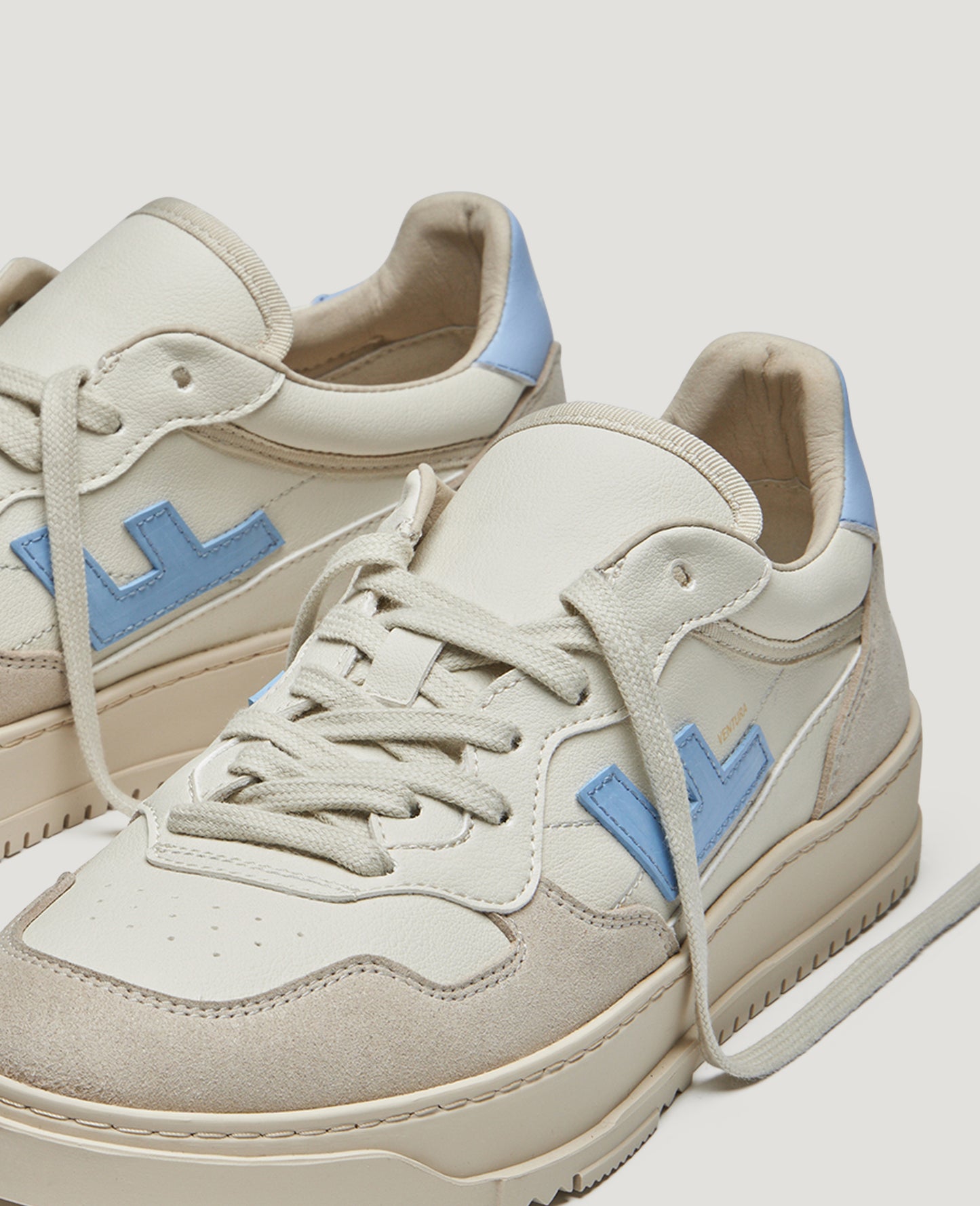 Ventura sky cream | Bildmaterial bereitgestellt von SHOES.PLEASE.