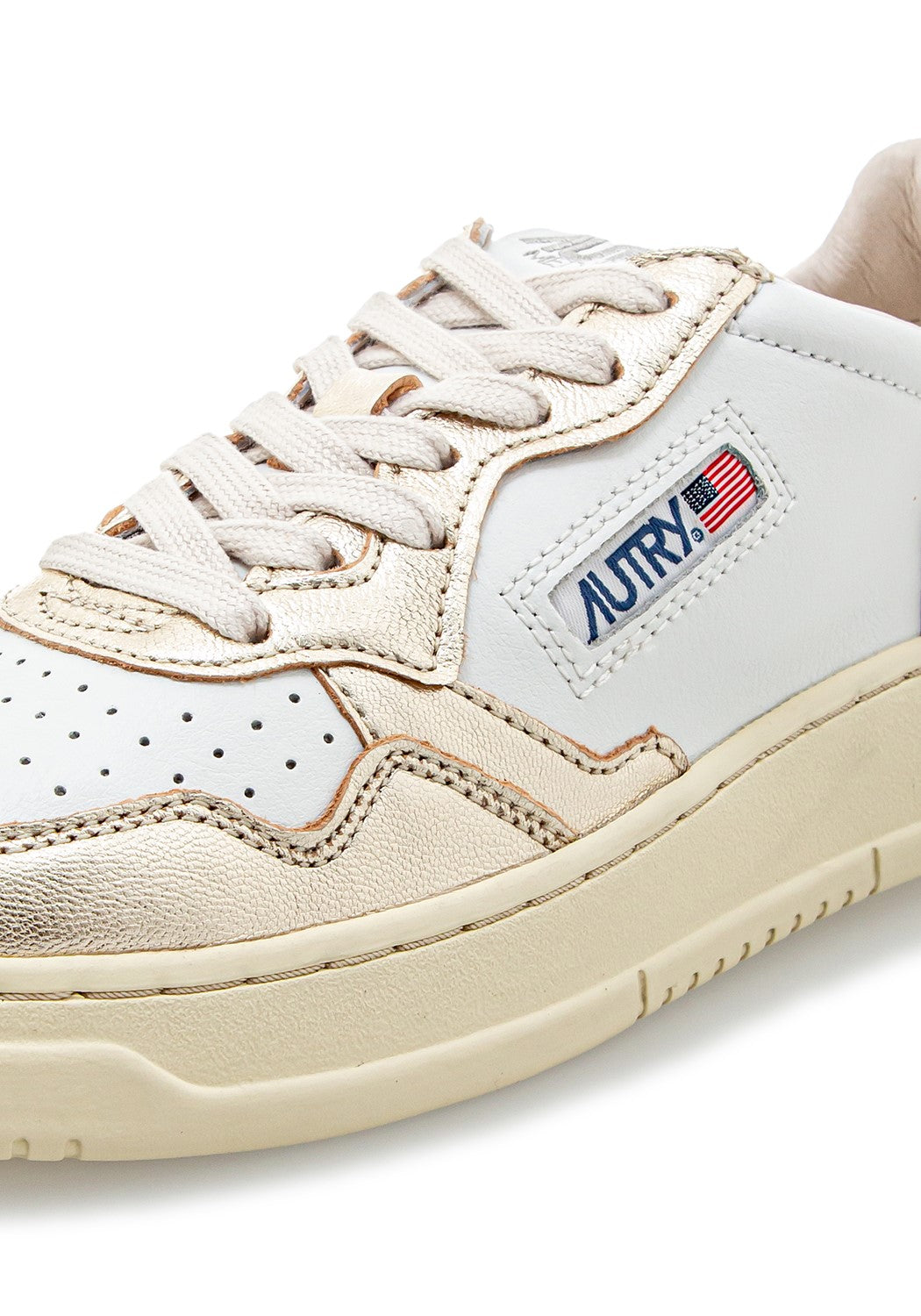 AUTRY 01 LOW WOM LEAT/LEAT platinum | Bildmaterial bereitgestellt von SHOES.PLEASE.