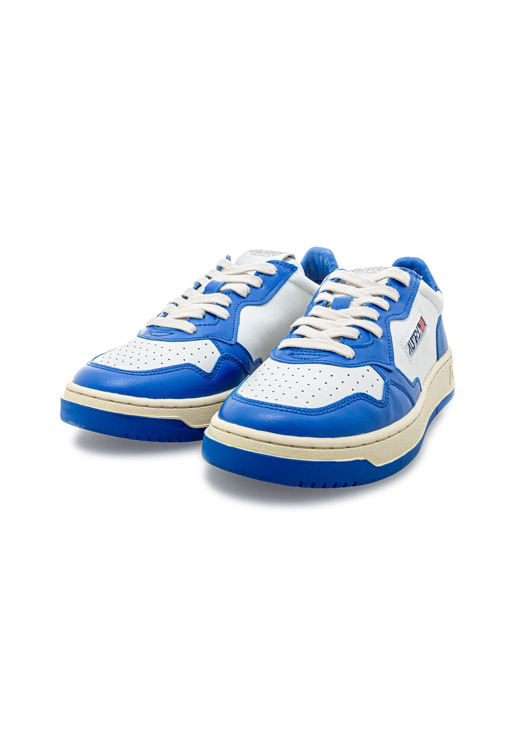 AUTRY 01 LOW MAN LEAT/LEAT princess blue | Bildmaterial bereitgestellt von SHOES.PLEASE.