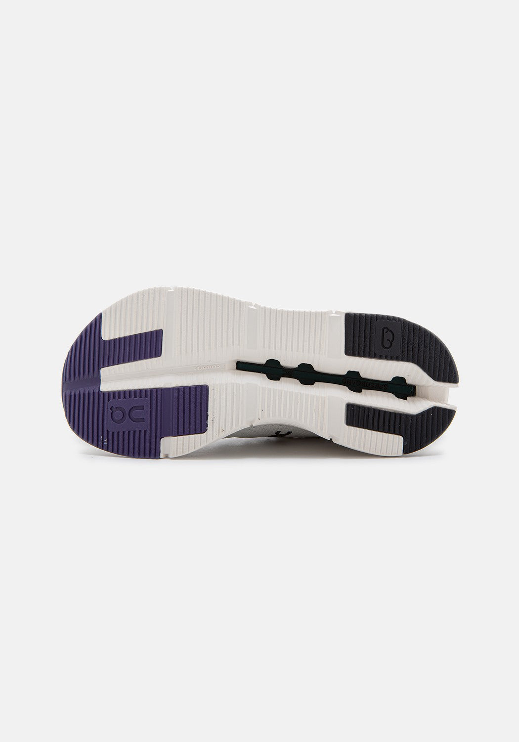 26.99811 W Cloudnova white/violet | Bildmaterial bereitgestellt von SHOES.PLEASE.