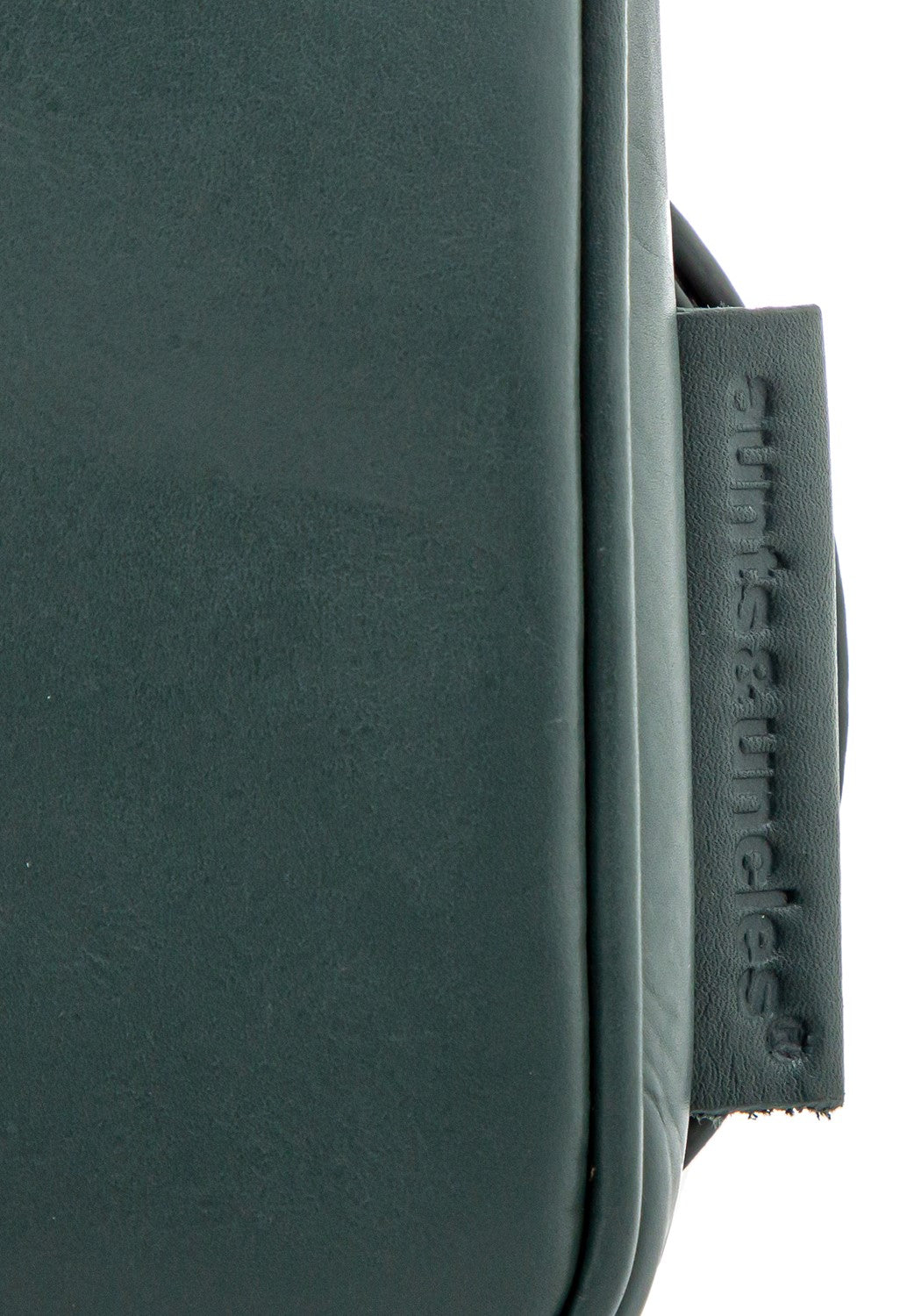 Cloudberry Phone bag  dark jade | Bildmaterial bereitgestellt von SHOES.PLEASE.