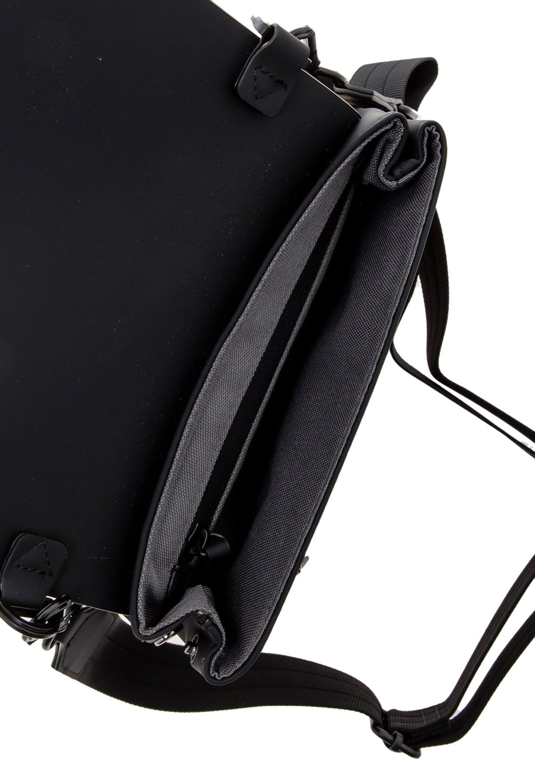 Spläsh Crossbody Bag  black | Bildmaterial bereitgestellt von SHOES.PLEASE.